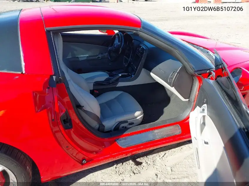 1G1YG2DW6B5107206 2011 Chevrolet Corvette
