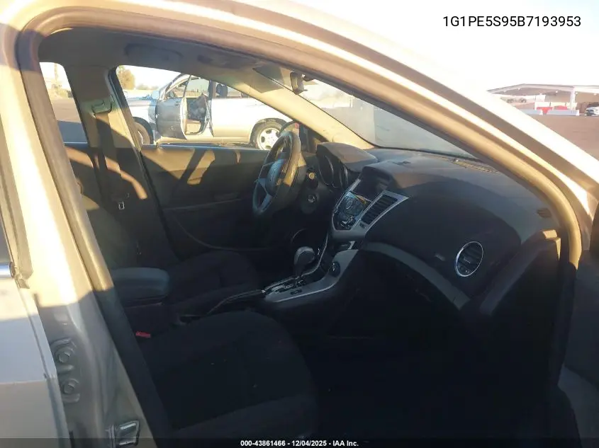 1G1PE5S95B7193953 2011 Chevrolet Cruze Lt