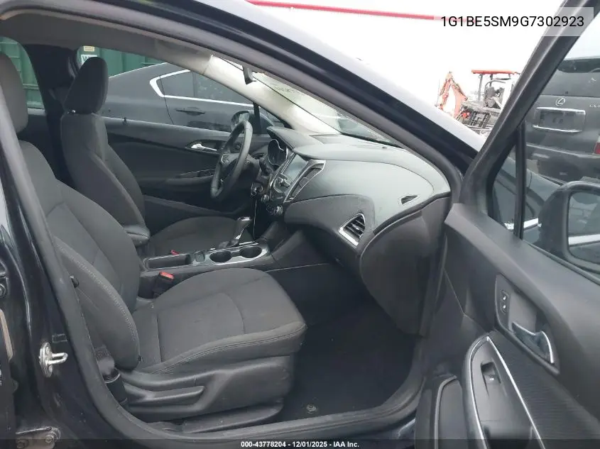 1G1BE5SM9G7302923 2016 Chevrolet Cruze Lt Auto
