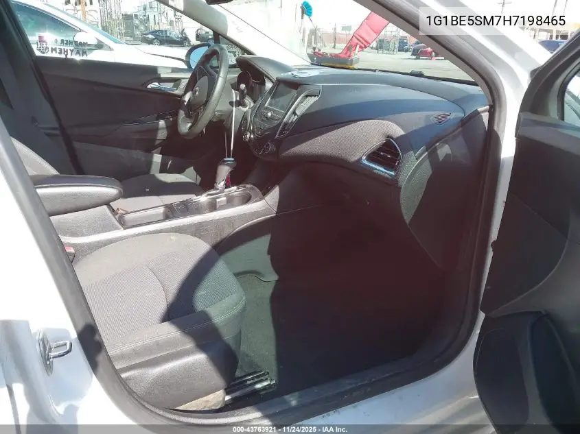 1G1BE5SM7H7198465 2017 Chevrolet Cruze Lt Auto