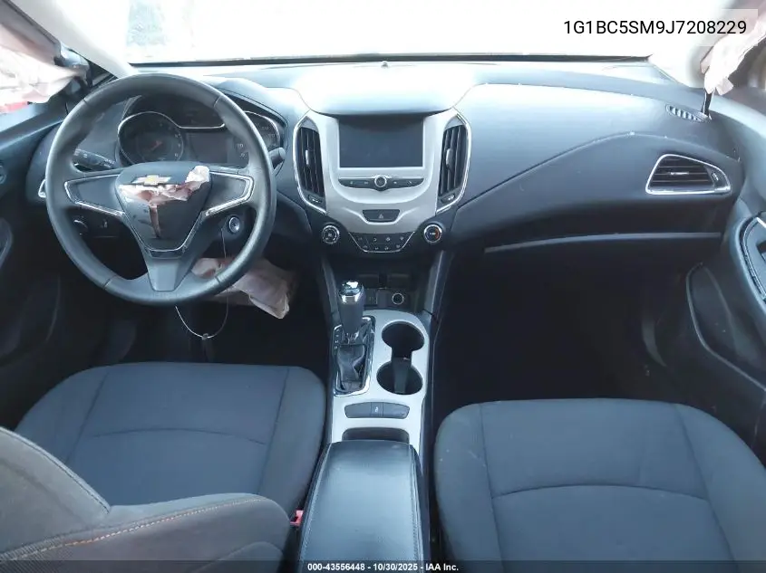 1G1BC5SM9J7208229 2018 Chevrolet Cruze Ls Auto