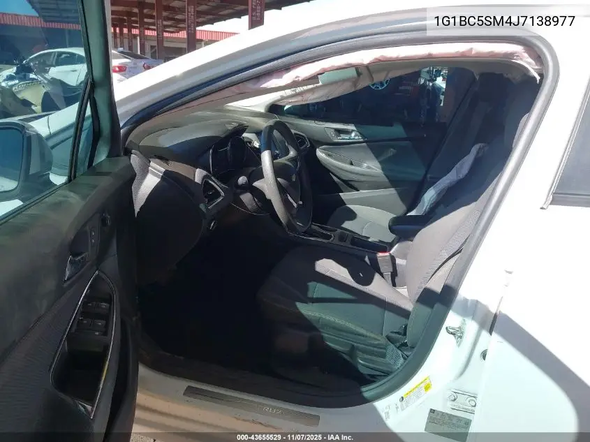 1G1BC5SM4J7138977 2018 Chevrolet Cruze Ls Auto