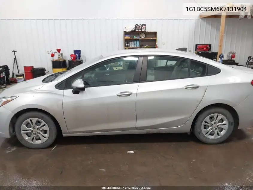 1G1BC5SM6K7131904 2019 Chevrolet Cruze Ls
