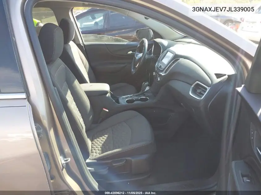 3GNAXJEV7JL339005 2018 Chevrolet Equinox Lt