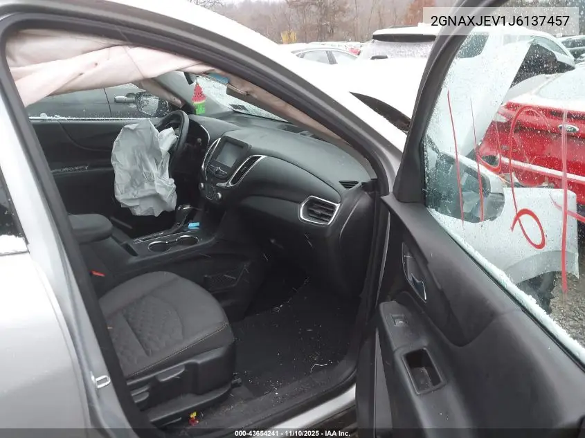 2GNAXJEV1J6137457 2018 Chevrolet Equinox Lt
