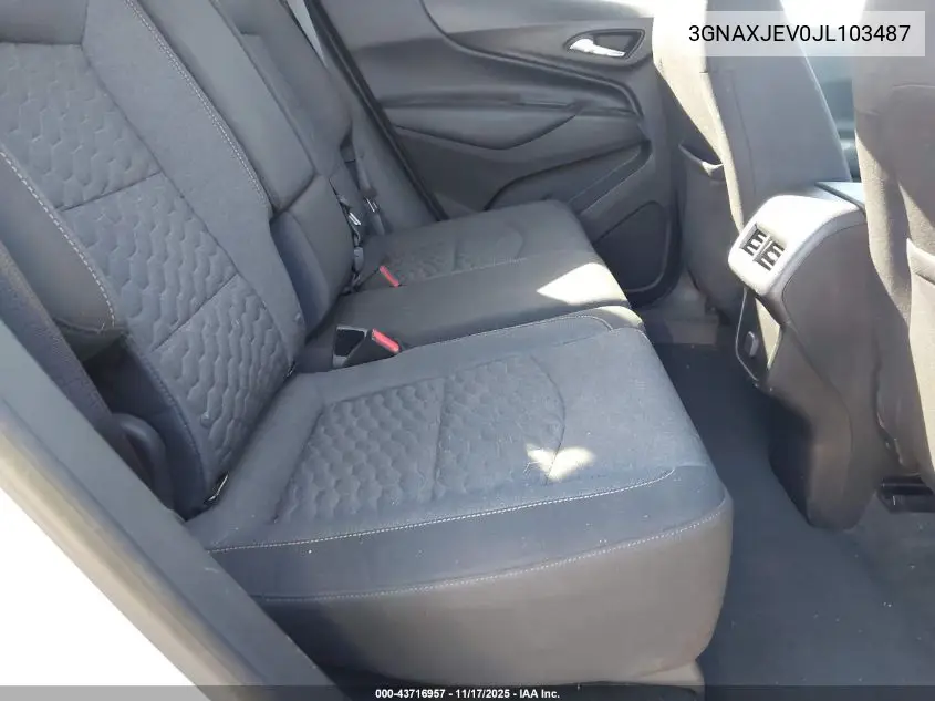 3GNAXJEV0JL103487 2018 Chevrolet Equinox Lt