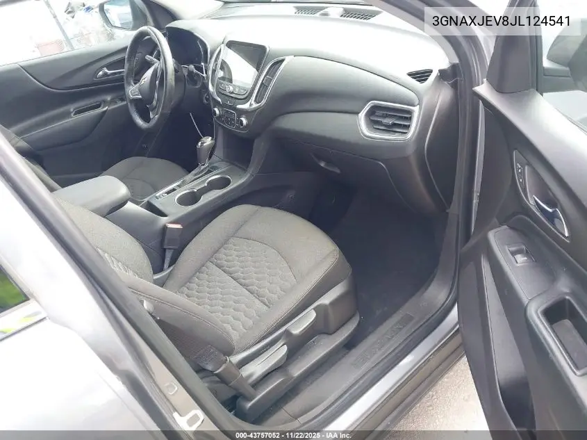 3GNAXJEV8JL124541 2018 Chevrolet Equinox Lt