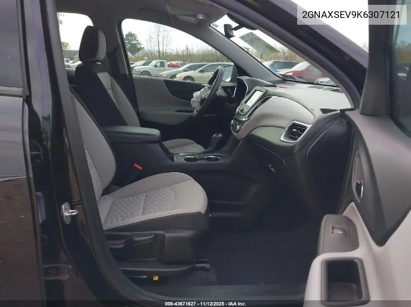 2GNAXSEV9K6307121 2019 Chevrolet Equinox Ls