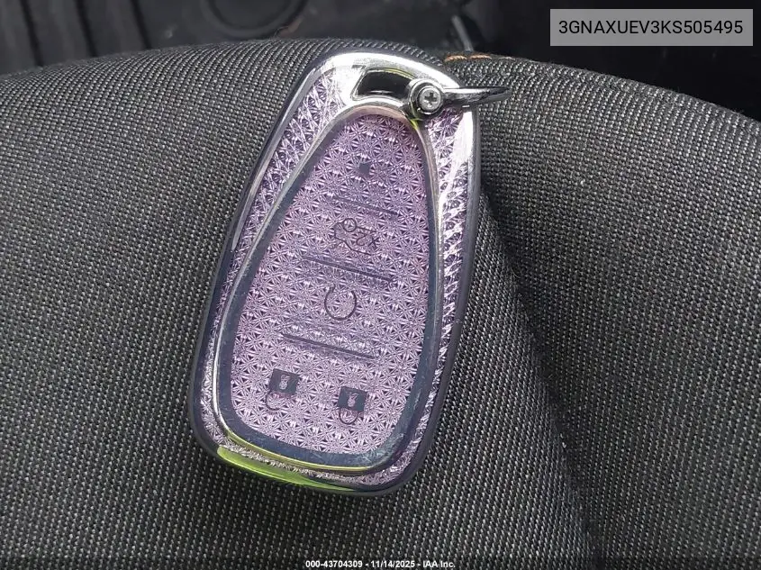 3GNAXUEV3KS505495 2019 Chevrolet Equinox Lt