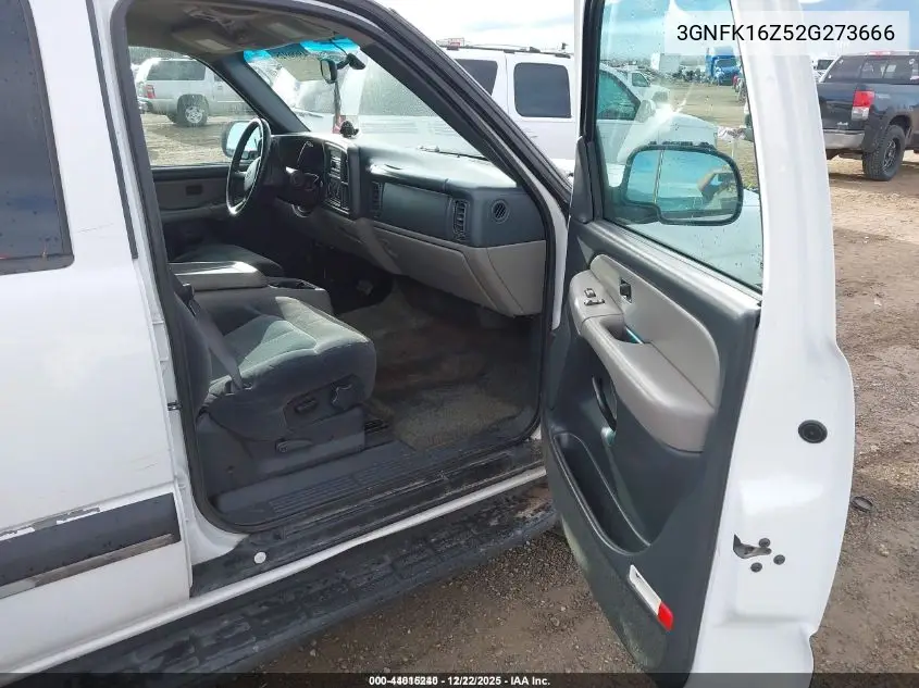 3GNFK16Z52G273666 2002 Chevrolet Suburban 1500 Ls