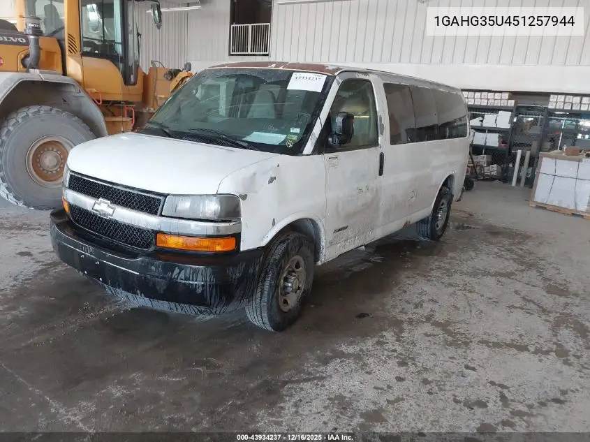 1GAHG35U451257944 2005 Chevrolet Express