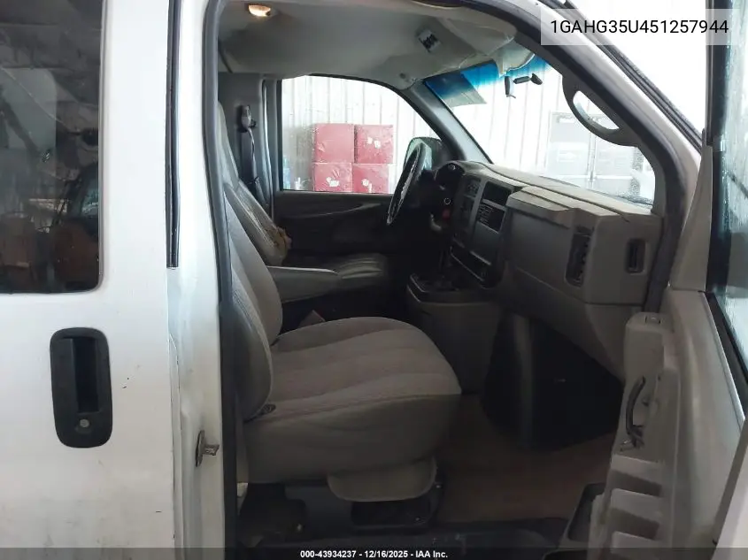 1GAHG35U451257944 2005 Chevrolet Express