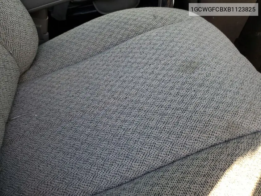1GCWGFCBXB1123825 2011 Chevrolet Express 2500 Work Van