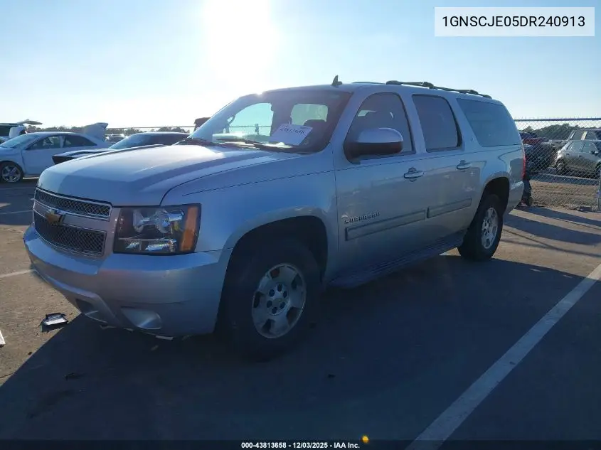 1GNSCJE05DR240913 2013 Chevrolet Suburban 1500 Lt