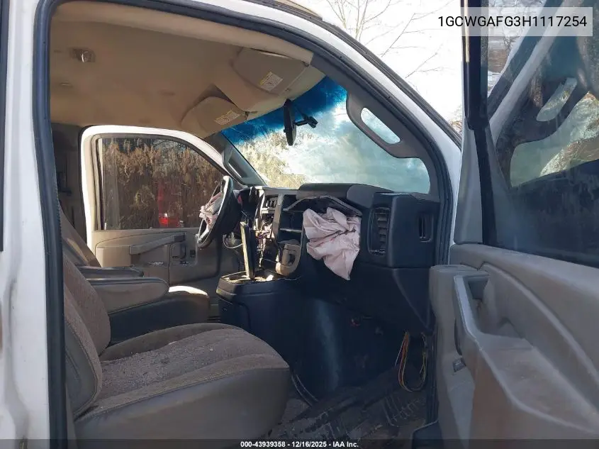 1GCWGAFG3H1117254 2017 Chevrolet Express 2500 Work Van