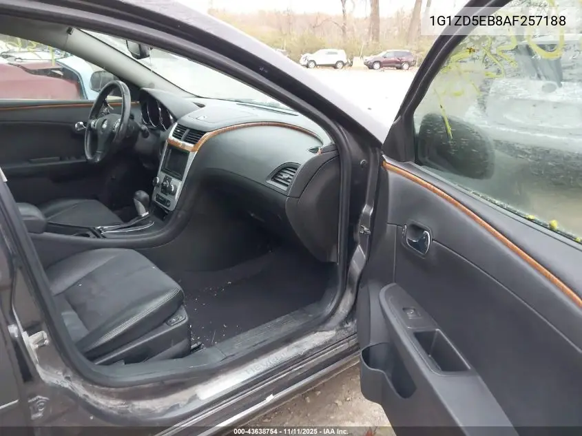 1G1ZD5EB8AF257188 2010 Chevrolet Malibu Lt
