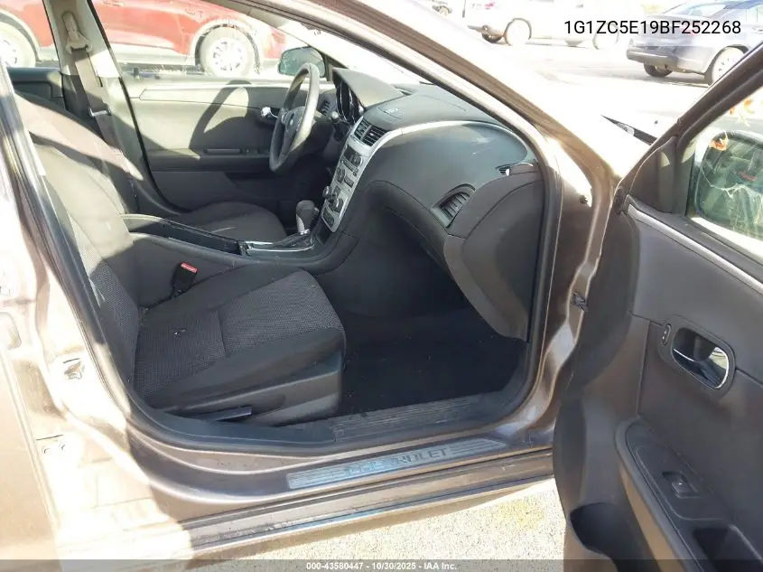 1G1ZC5E19BF252268 2011 Chevrolet Malibu 1Lt