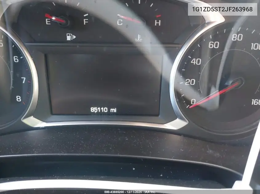 1G1ZD5ST2JF263968 2018 Chevrolet Malibu Lt