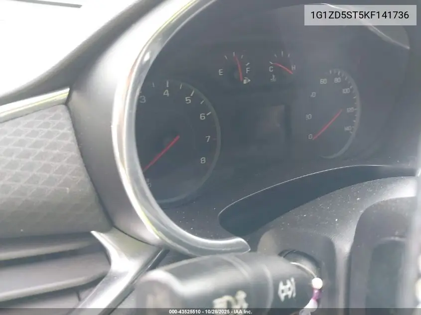 1G1ZD5ST5KF141736 2019 Chevrolet Malibu Lt