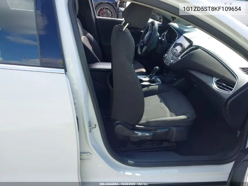 1G1ZD5ST8KF109654 2019 Chevrolet Malibu Lt