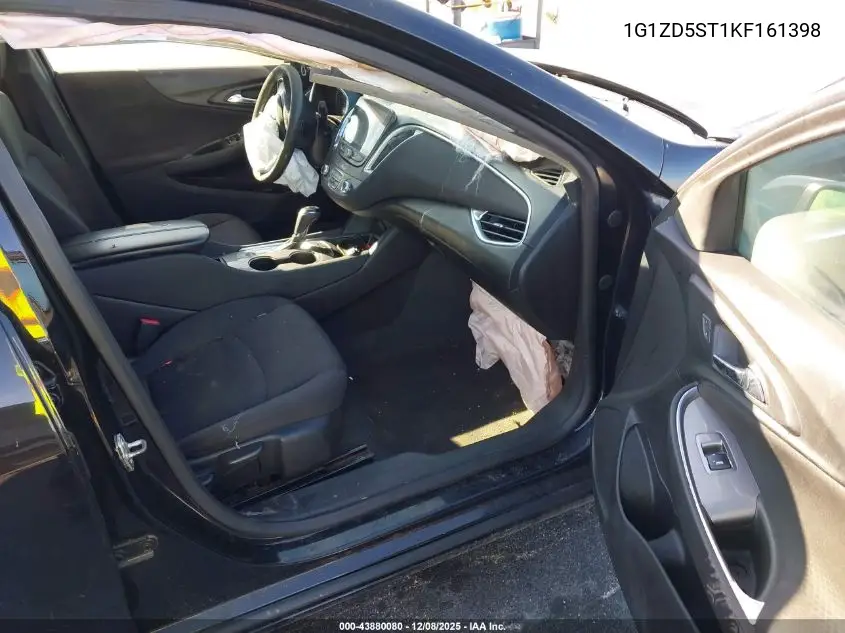1G1ZD5ST1KF161398 2019 Chevrolet Malibu Lt