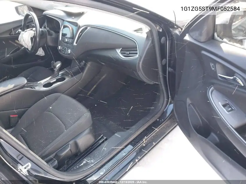 1G1ZG5ST9MF052584 2021 Chevrolet Malibu Fwd Rs