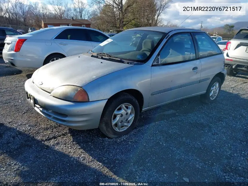 2C1MR2220Y6721517 2000 Chevrolet Metro Lsi