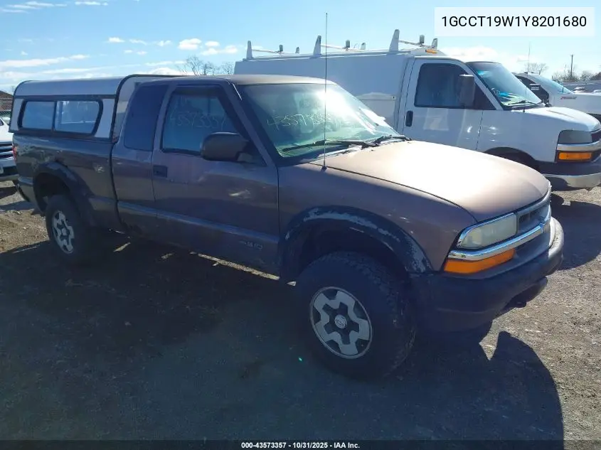 1GCCT19W1Y8201680 2000 Chevrolet S-10 Ls