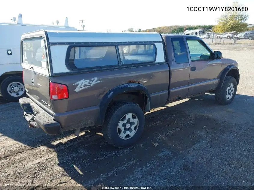 1GCCT19W1Y8201680 2000 Chevrolet S-10 Ls