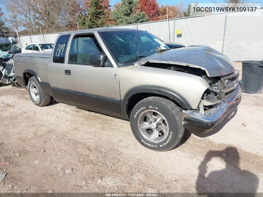 1GCCS19W5YK109137 2000 Chevrolet S-10 Ls