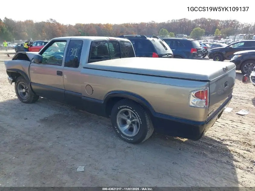 1GCCS19W5YK109137 2000 Chevrolet S-10 Ls