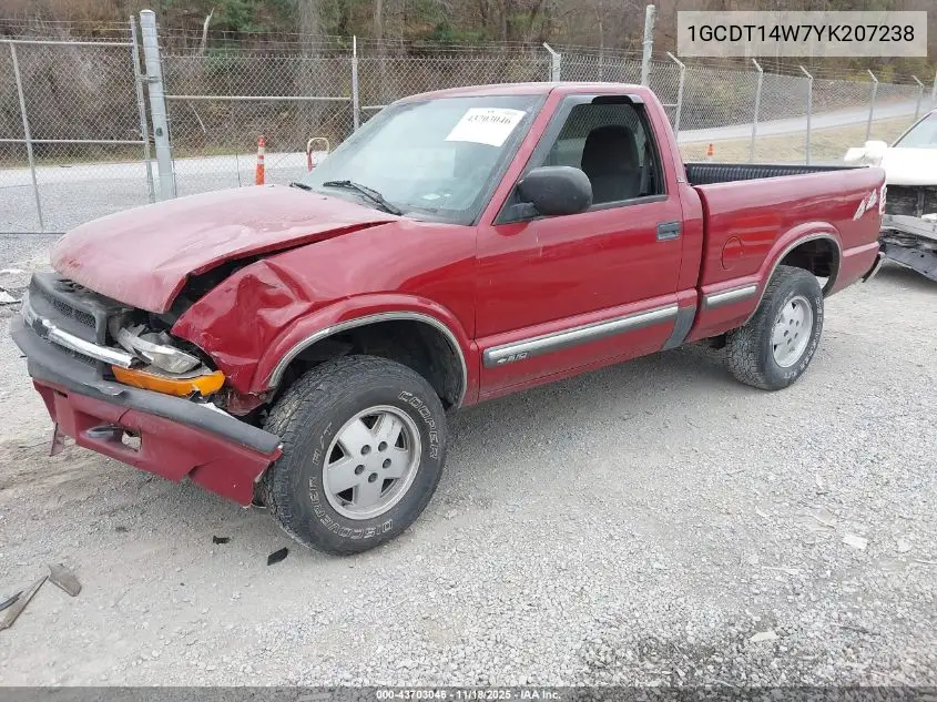 1GCDT14W7YK207238 2000 Chevrolet S-10 Ls