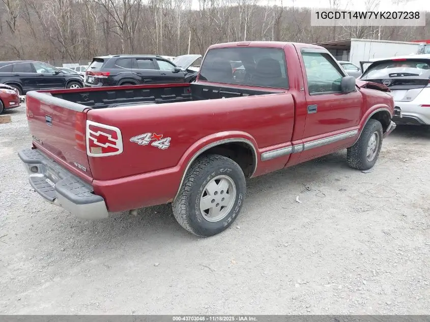 1GCDT14W7YK207238 2000 Chevrolet S-10 Ls