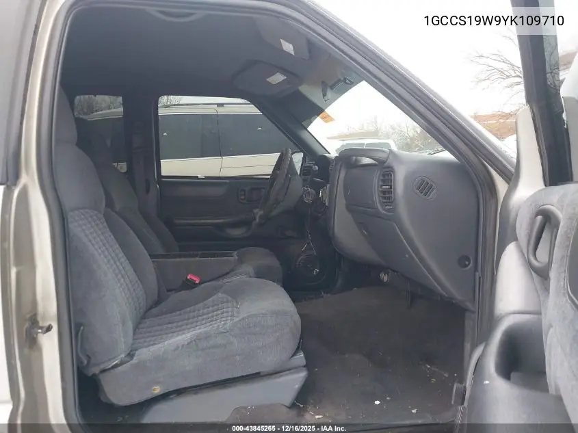 1GCCS19W9YK109710 2000 Chevrolet S-10 Ls