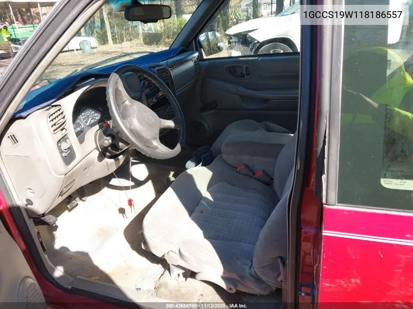 1GCCS19W118186557 2001 Chevrolet S-10 Ls