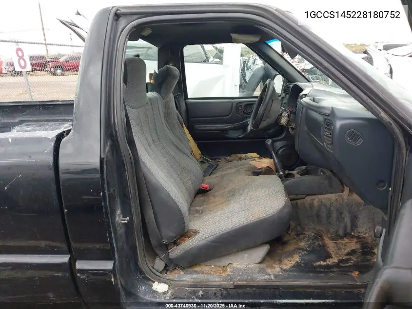 1GCCS145228180752 2002 Chevrolet S-10