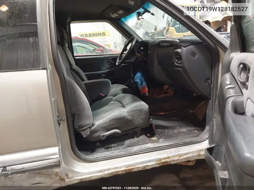 1GCDT19W128182527 2002 Chevrolet S-10 Ls