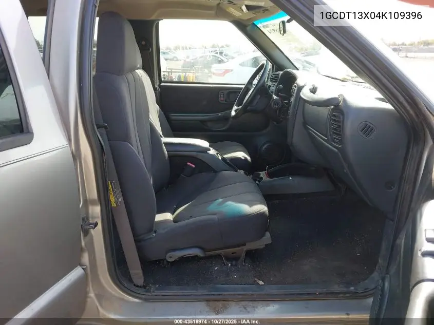 1GCDT13X04K109396 2004 Chevrolet S-10 Ls