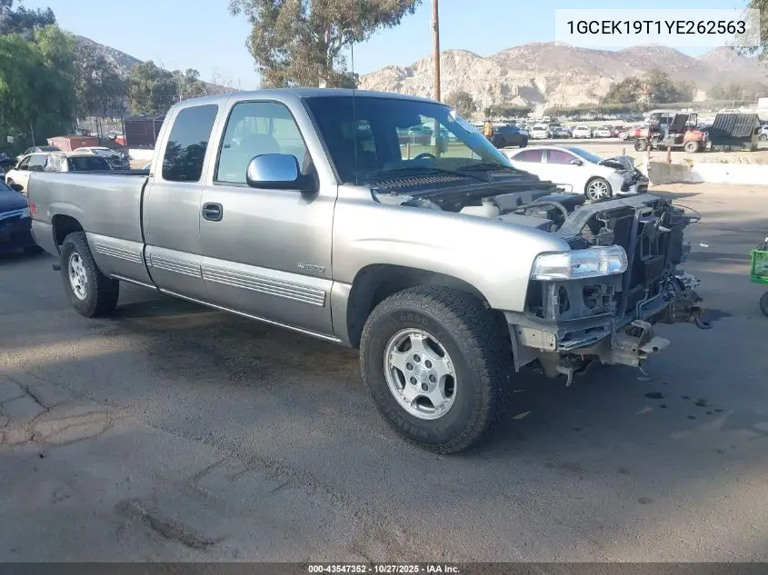 1GCEK19T1YE262563 2000 Chevrolet Silverado 1500 Ls