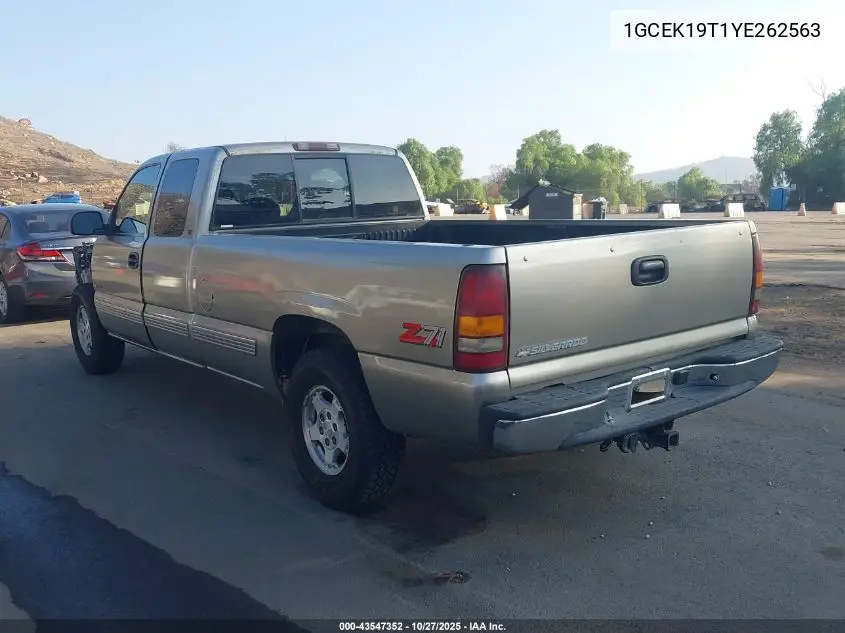 1GCEK19T1YE262563 2000 Chevrolet Silverado 1500 Ls