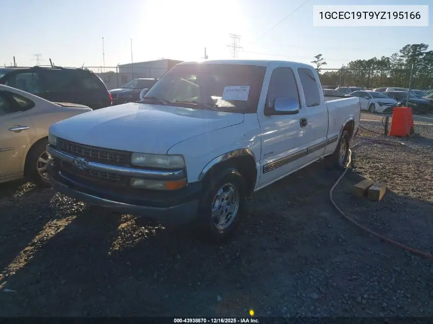 1GCEC19T9YZ195166 2000 Chevrolet Silverado 1500 Lt
