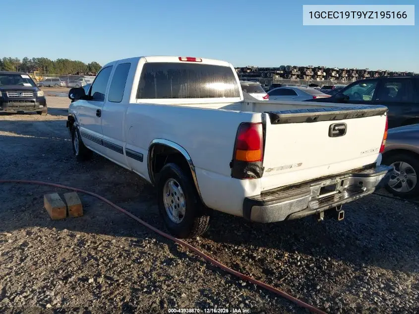 1GCEC19T9YZ195166 2000 Chevrolet Silverado 1500 Lt