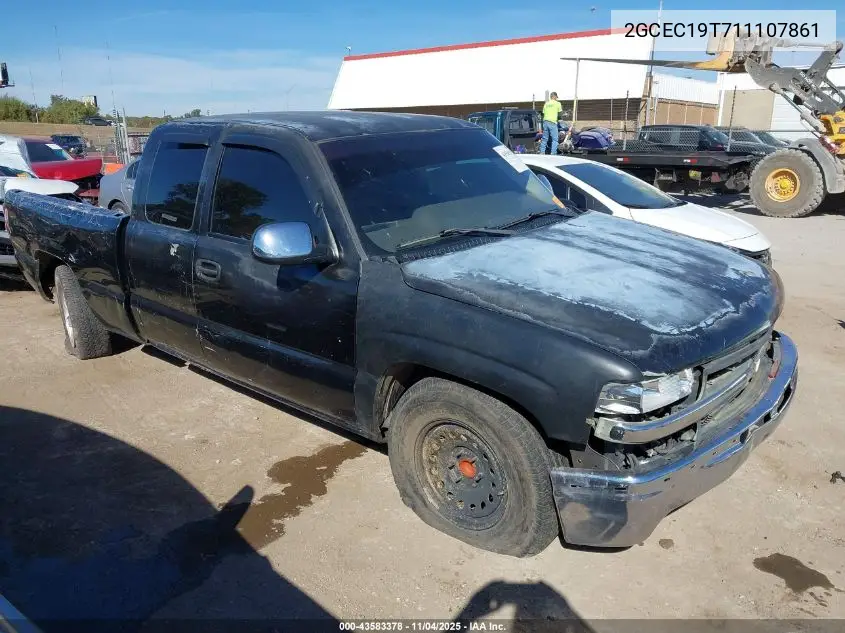 2GCEC19T711107861 2001 Chevrolet Silverado 1500 Lt