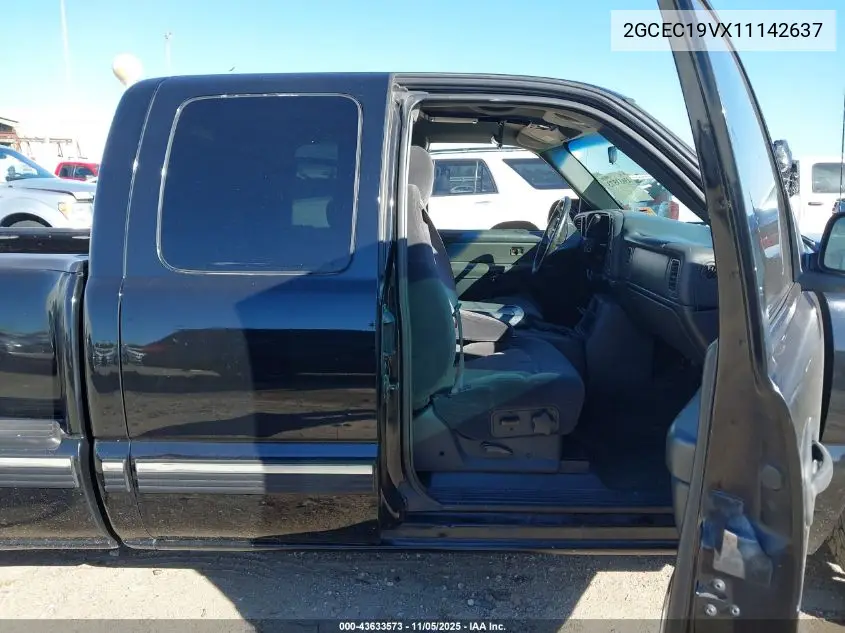 2GCEC19VX11142637 2001 Chevrolet Silverado 1500 Ls