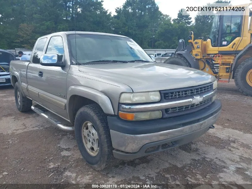 2GCEK19T521174205 2002 Chevrolet Silverado 1500 Ls