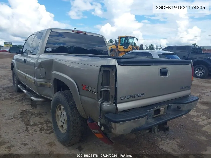 2GCEK19T521174205 2002 Chevrolet Silverado 1500 Ls