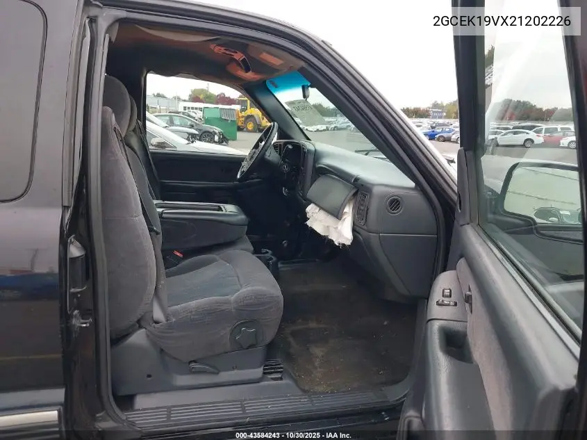 2GCEK19VX21202226 2002 Chevrolet Silverado K1500