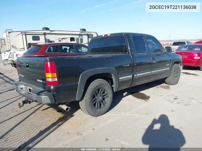 2GCEC19T221136038 2002 Chevrolet Silverado 1500 Lt