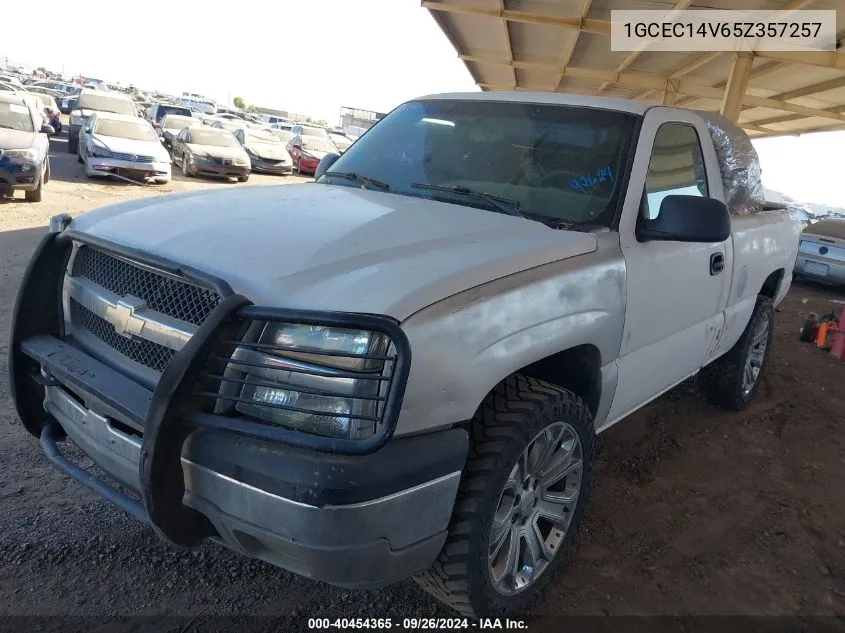 2005 Chevrolet Silverado 1500 Work Truck VIN: 1GCEC14V65Z357257 Lot: 40454365