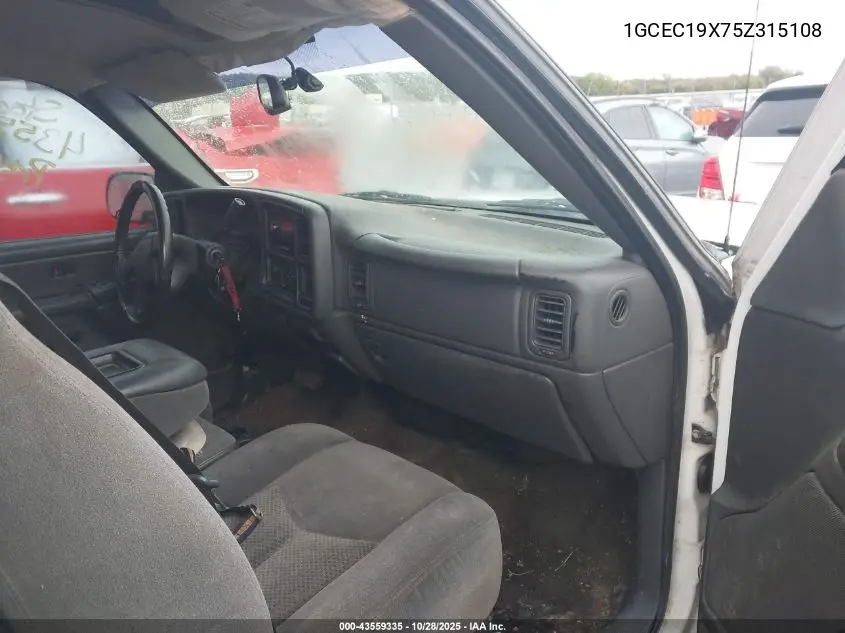 1GCEC19X75Z315108 2005 Chevrolet Silverado 1500 Ls